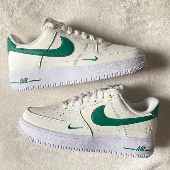 Air Force 1 40th Anniversary “Malachite Sail” Freeship - Picture 1 of 4